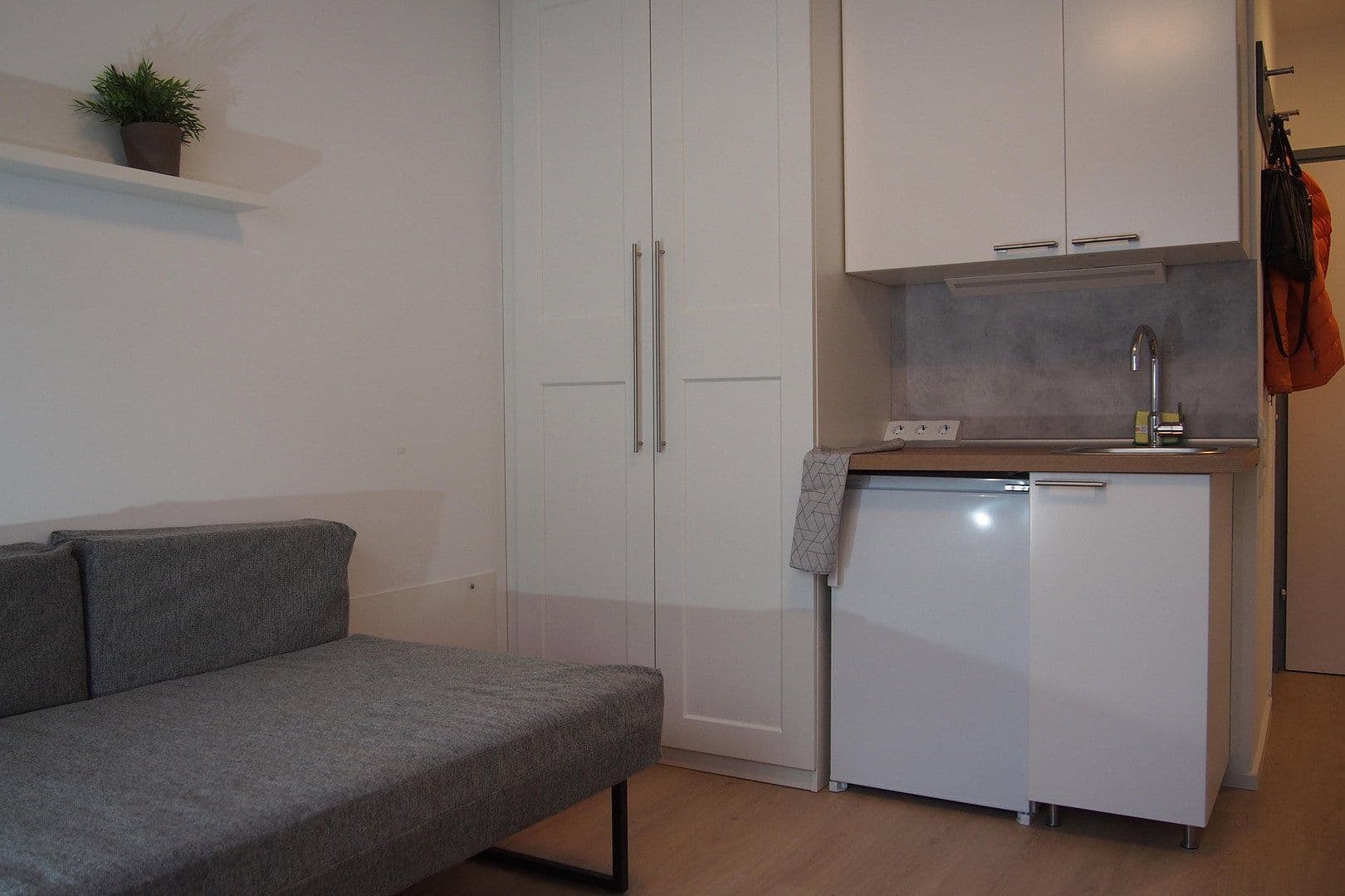 Prenájom bytu 1-izbový 19 m², Kreuzerweg 33, München, Bavorsko Prenájom bytu 1-izbový 19 m², Kreuzerweg 33, München, Bavorsko