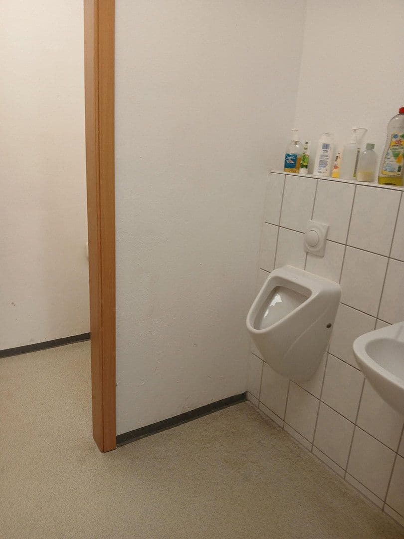Prenájom nebytového priestoru 2.300 m², Weitnau, Bavorsko Prenájom nebytového priestoru 2.300 m², Weitnau, Bavorsko