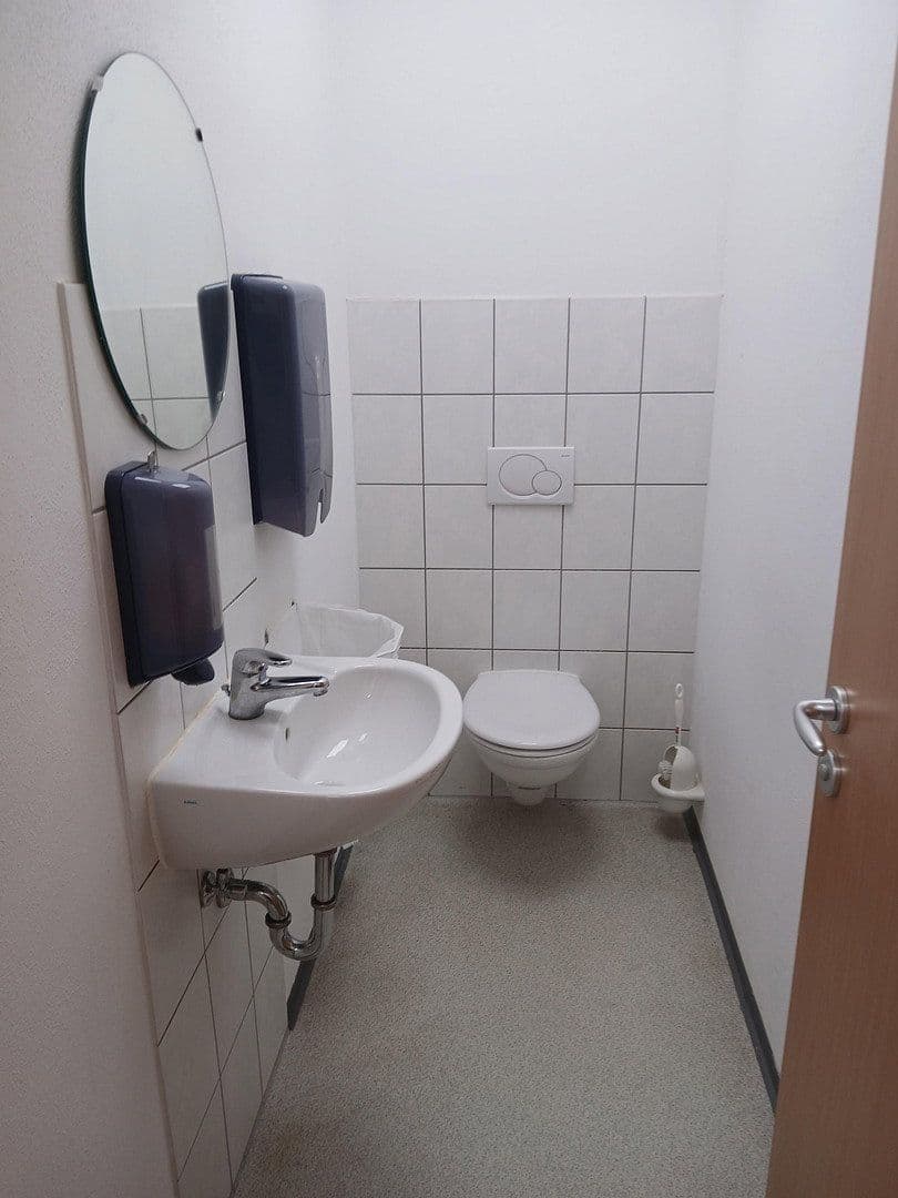 Prenájom nebytového priestoru 2.300 m², Weitnau, Bavorsko Prenájom nebytového priestoru 2.300 m², Weitnau, Bavorsko