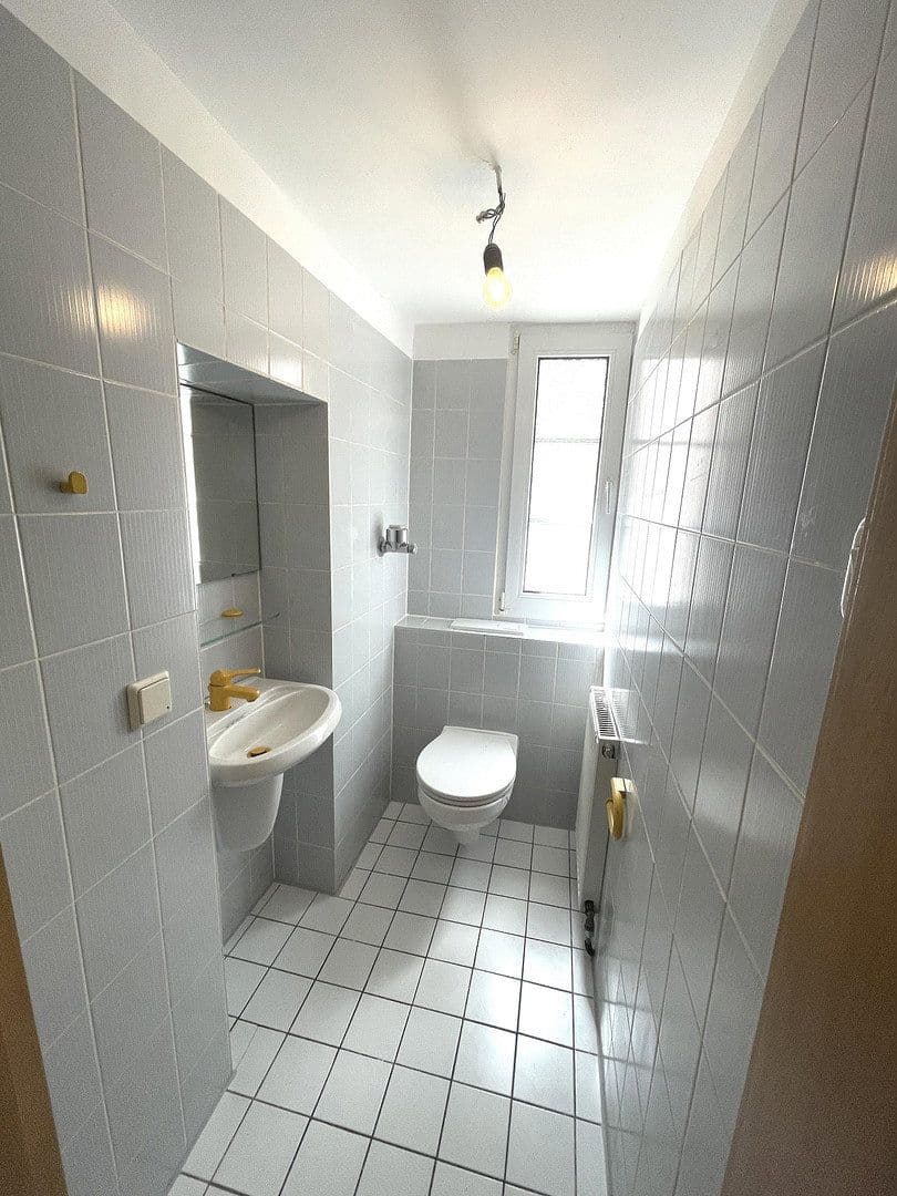 Prenájom bytu 4-izbový 90 m², Kirchstraße 3, Schwelm, Severné Porýnie - Westfálsko Prenájom bytu 4-izbový 90 m², Kirchstraße 3, Schwelm, Severné Porýnie - Westfálsko