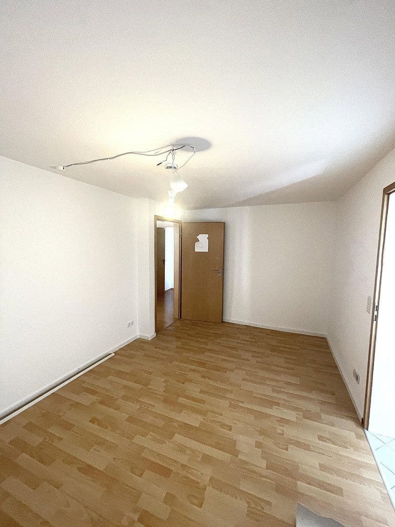 Prenájom bytu 4-izbový 90 m², Kirchstraße 3, Schwelm, Severné Porýnie - Westfálsko Prenájom bytu 4-izbový 90 m², Kirchstraße 3, Schwelm, Severné Porýnie - Westfálsko