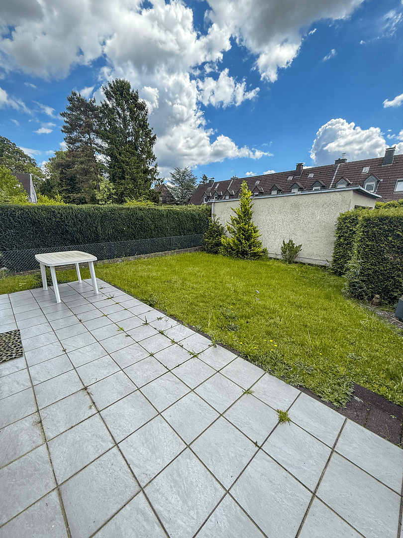 Prenájom bytu 2-izbový 72 m², Mülhausener Str. 23, Leverkusen, Severné Porýnie - Westfálsko Prenájom bytu 2-izbový 72 m², Mülhausener Str. 23, Leverkusen, Severné Porýnie - Westfálsko