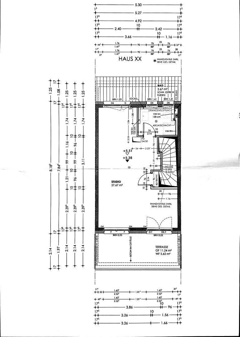 Predaj domu 137 m², pozemek 248 m², Adelsdorf, Bavorsko Predaj domu 137 m², pozemek 248 m², Adelsdorf, Bavorsko