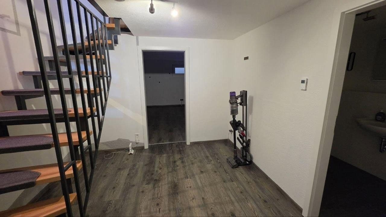 Predaj domu 137 m², pozemek 248 m², Adelsdorf, Bavorsko Predaj domu 137 m², pozemek 248 m², Adelsdorf, Bavorsko