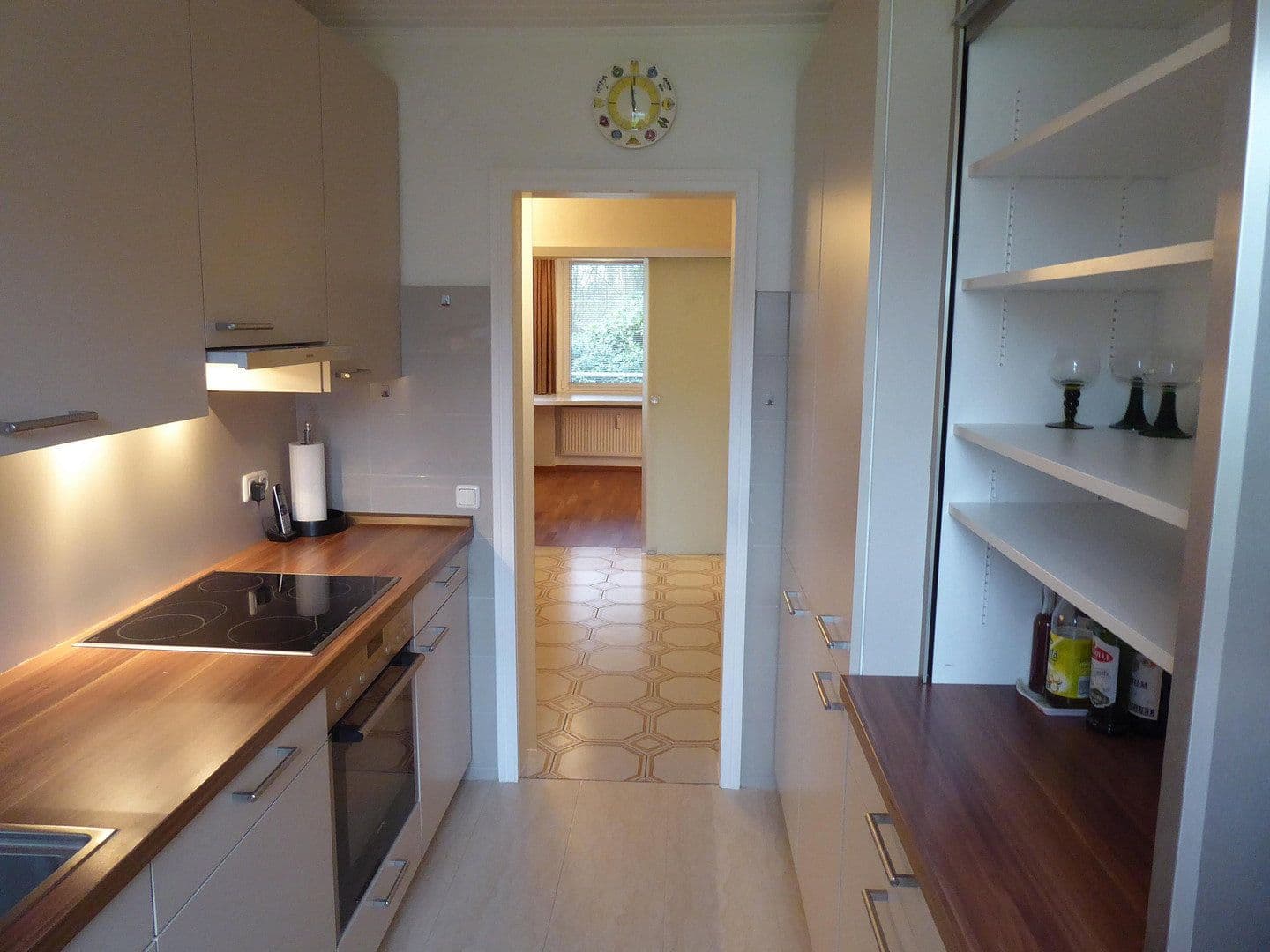 Predaj bytu 3-izbový 99 m², Hamburg, Hamburg Predaj bytu 3-izbový 99 m², Hamburg, Hamburg