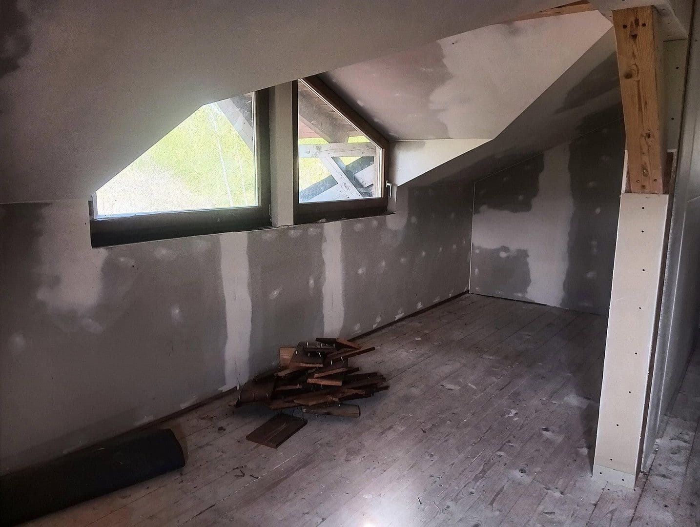 Predaj domu 144 m², pozemek 8.028 m², Regen, Bavorsko Predaj domu 144 m², pozemek 8.028 m², Regen, Bavorsko
