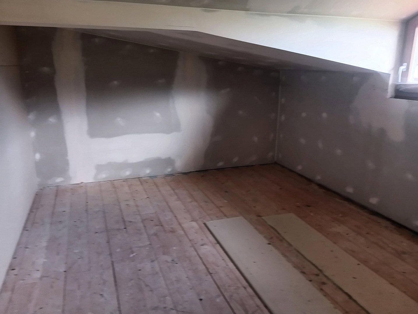 Predaj domu 144 m², pozemek 8.028 m², Regen, Bavorsko Predaj domu 144 m², pozemek 8.028 m², Regen, Bavorsko