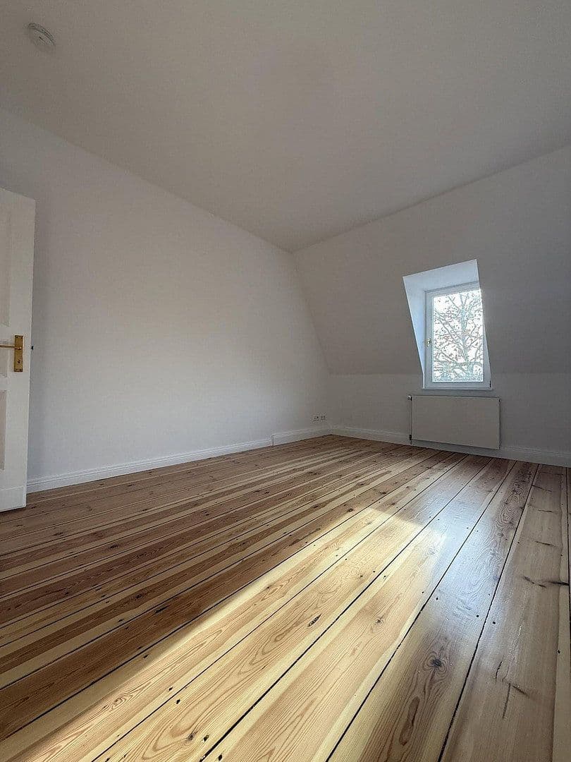 Prenájom bytu 2-izbový 80 m², Berlin, Berlín Prenájom bytu 2-izbový 80 m², Berlin, Berlín