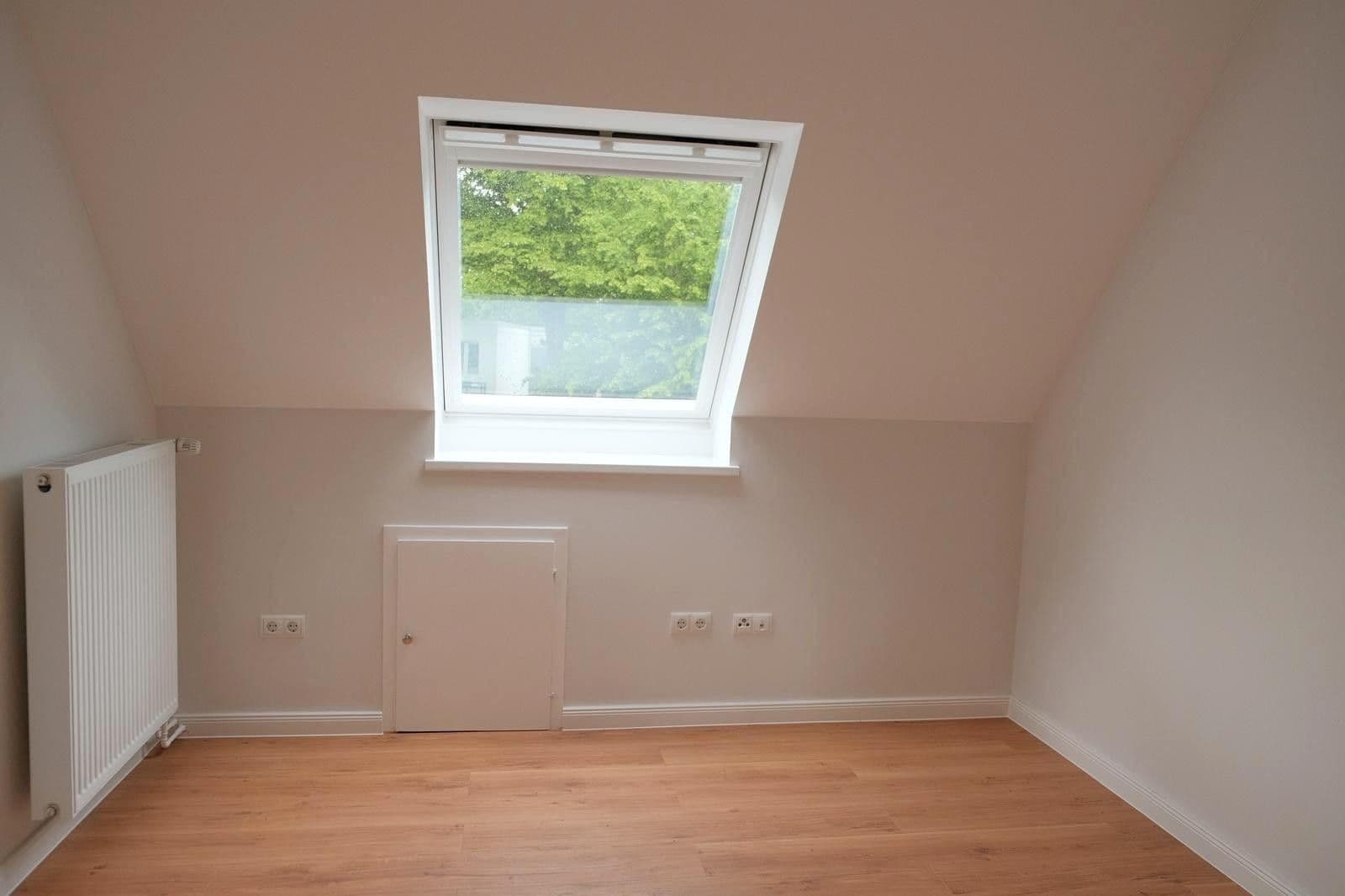 Predaj domu 110 m², pozemek 532 m², Bremen, Brémy Predaj domu 110 m², pozemek 532 m², Bremen, Brémy