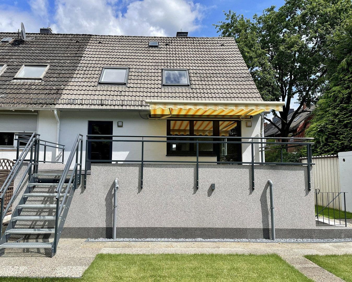 Predaj domu 110 m², pozemek 532 m², Bremen, Brémy Predaj domu 110 m², pozemek 532 m², Bremen, Brémy