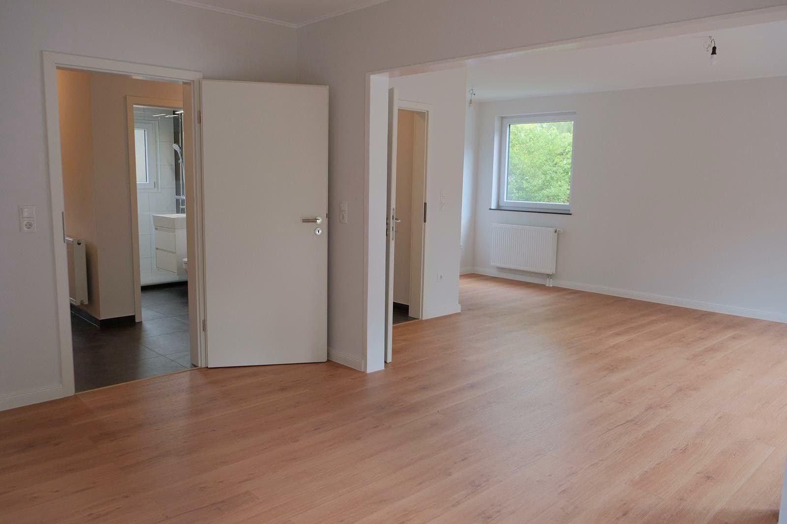 Predaj domu 110 m², pozemek 532 m², Bremen, Brémy Predaj domu 110 m², pozemek 532 m², Bremen, Brémy