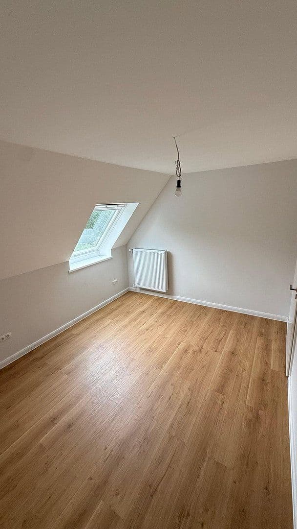 Predaj domu 110 m², pozemek 532 m², Bremen, Brémy Predaj domu 110 m², pozemek 532 m², Bremen, Brémy