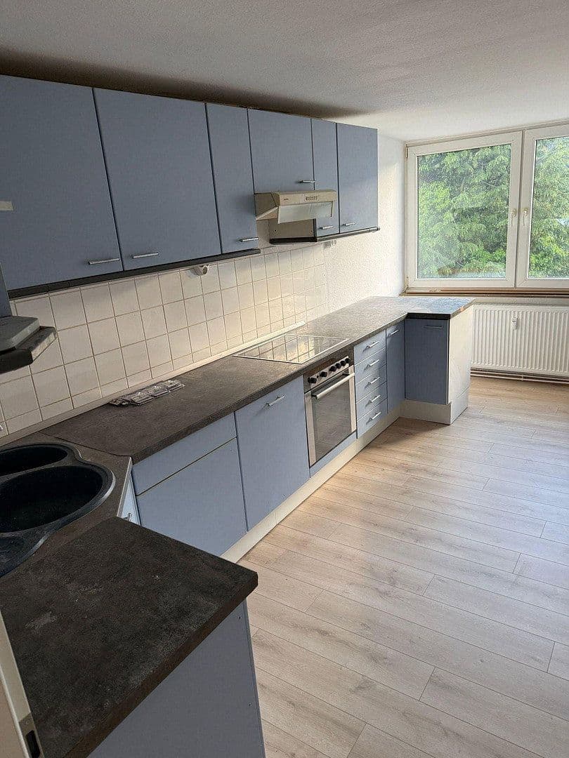 Prenájom bytu 3-izbový 70 m², Am Stadtgarten, Königswinter, Severné Porýnie - Westfálsko Prenájom bytu 3-izbový 70 m², Am Stadtgarten, Königswinter, Severné Porýnie - Westfálsko