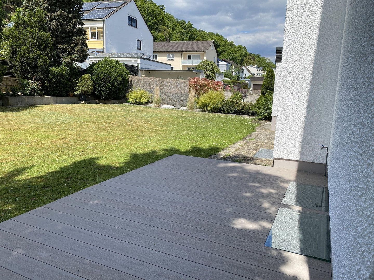 Prenájom domu 160 m², pozemek 766 m², Lappersdorf, Bavorsko Prenájom domu 160 m², pozemek 766 m², Lappersdorf, Bavorsko