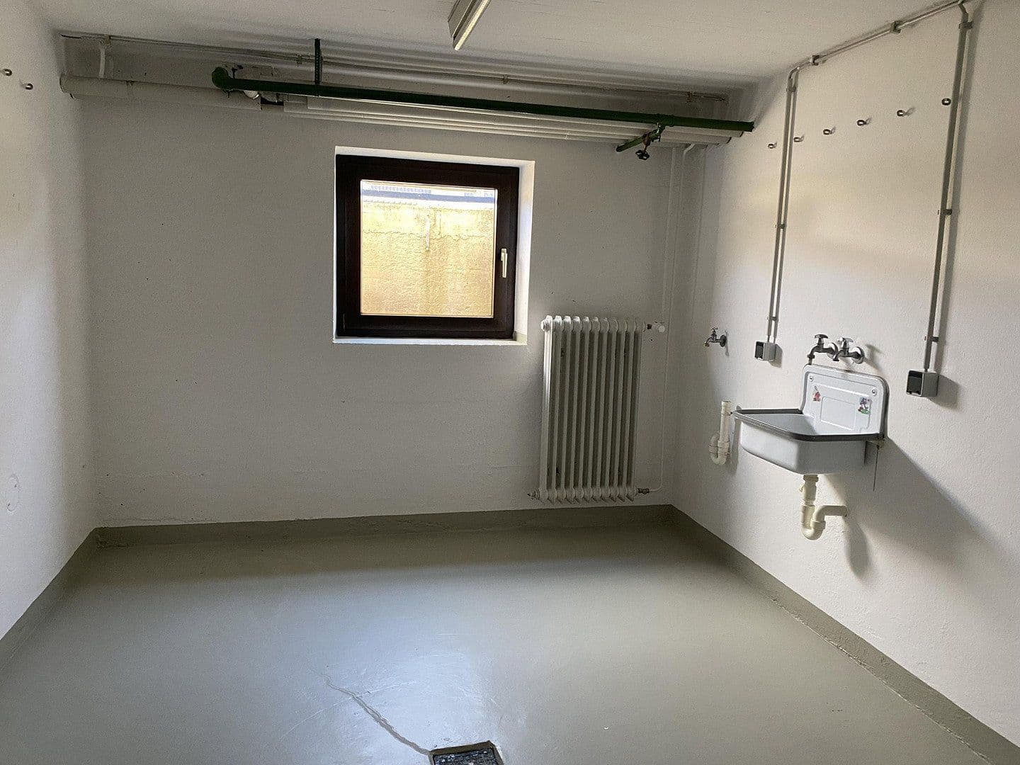 Prenájom domu 160 m², pozemek 766 m², Lappersdorf, Bavorsko Prenájom domu 160 m², pozemek 766 m², Lappersdorf, Bavorsko