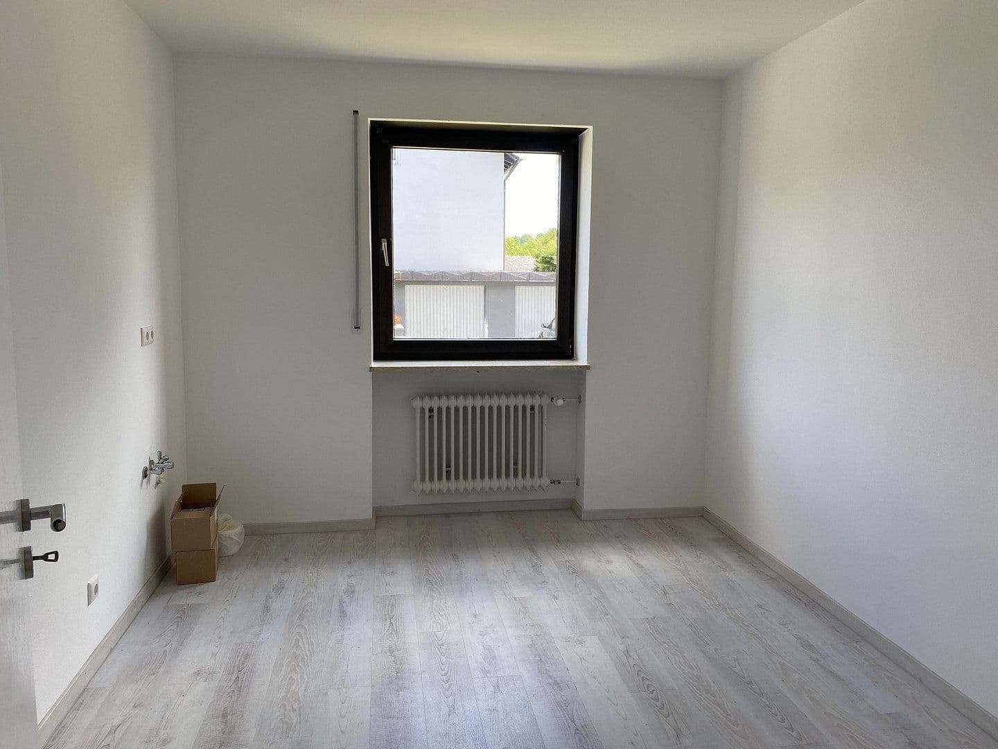Prenájom domu 160 m², pozemek 766 m², Lappersdorf, Bavorsko Prenájom domu 160 m², pozemek 766 m², Lappersdorf, Bavorsko