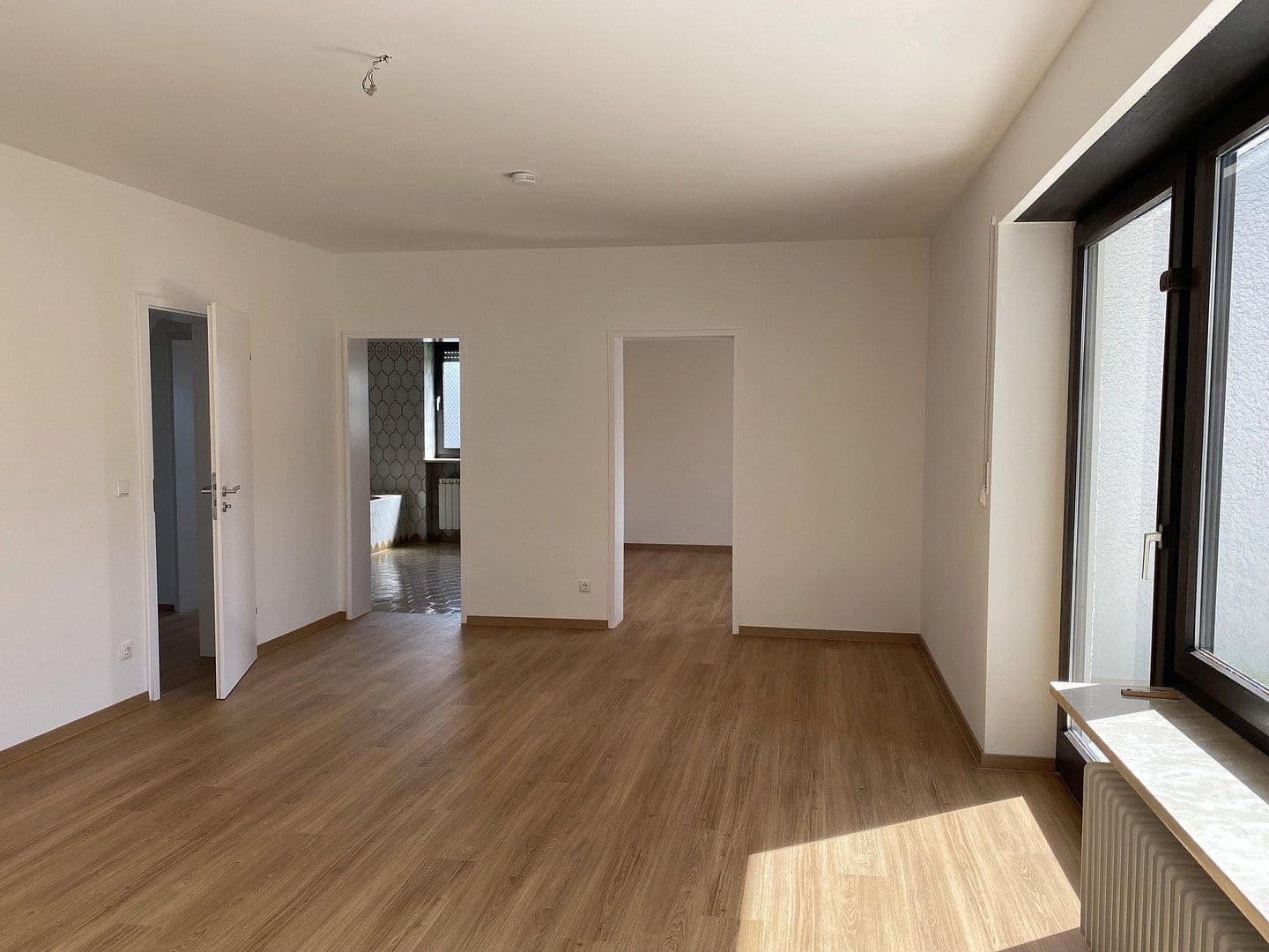 Prenájom domu 160 m², pozemek 766 m², Lappersdorf, Bavorsko Prenájom domu 160 m², pozemek 766 m², Lappersdorf, Bavorsko