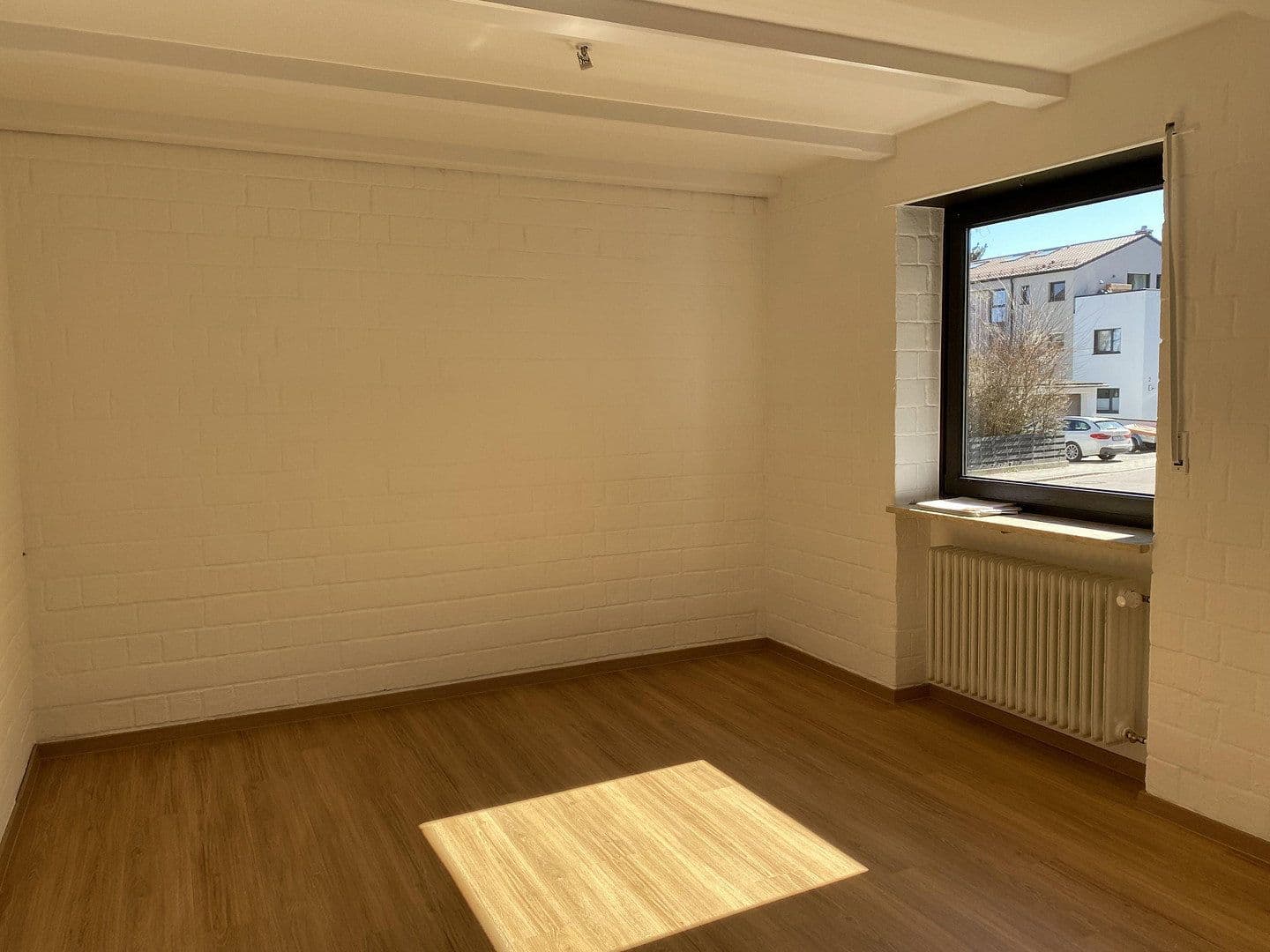 Prenájom domu 160 m², pozemek 766 m², Lappersdorf, Bavorsko Prenájom domu 160 m², pozemek 766 m², Lappersdorf, Bavorsko