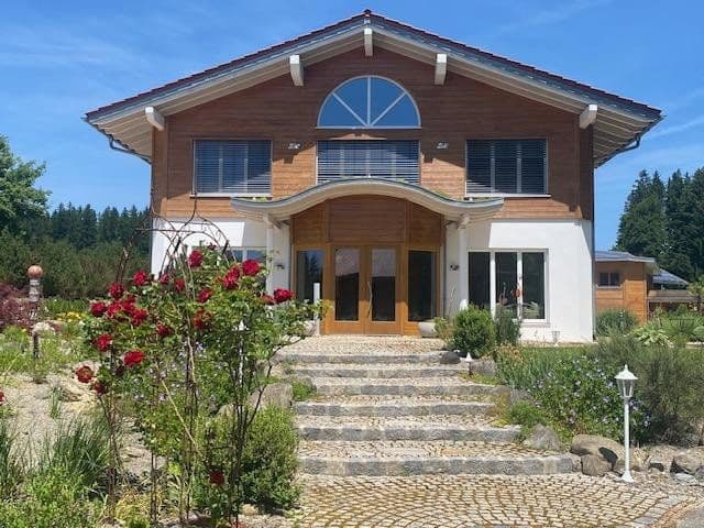 Prenájom kancelárie 1.008 m², Sulzberg, Bavorsko Prenájom kancelárie 1.008 m², Sulzberg, Bavorsko