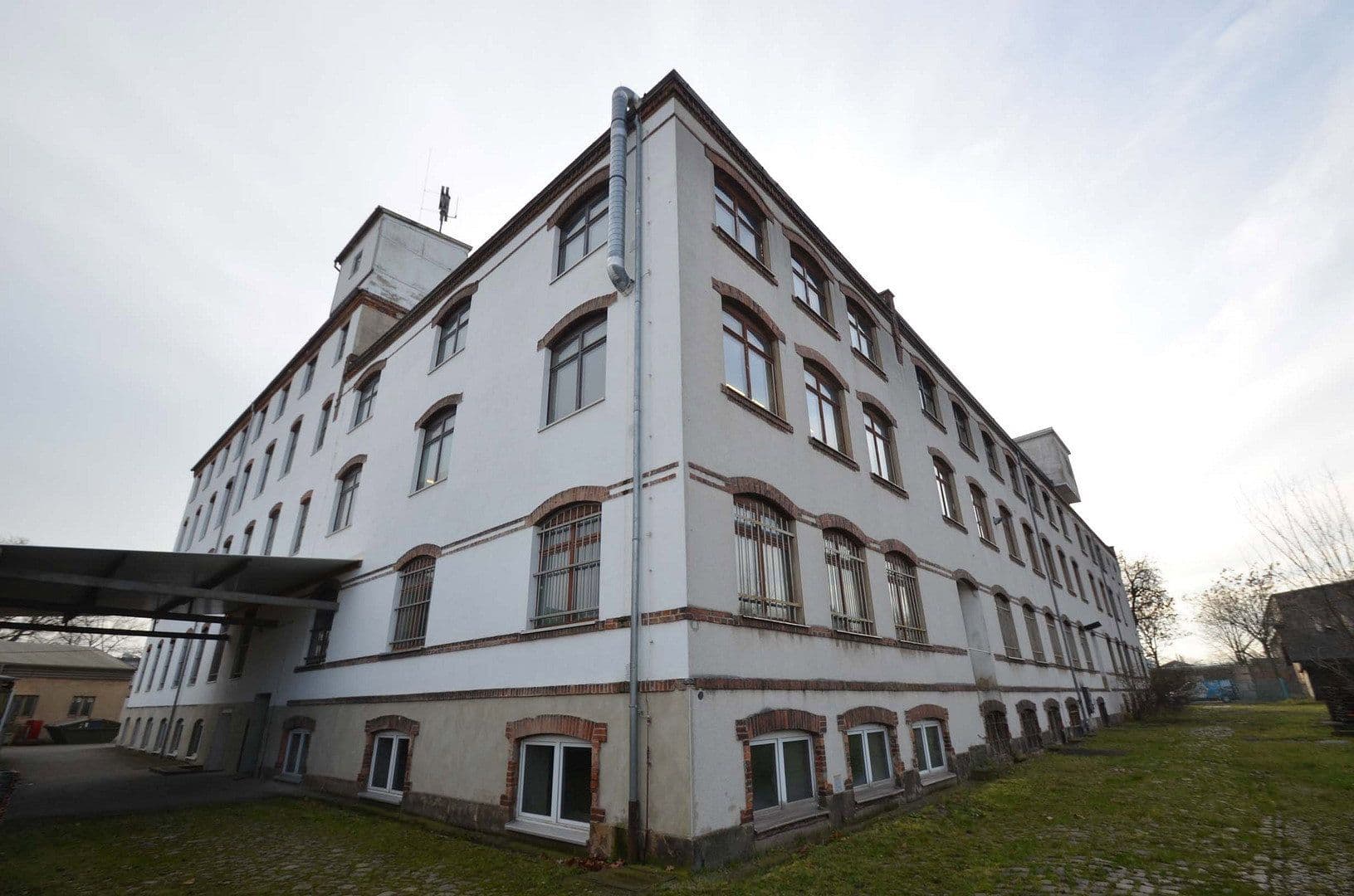 Prenájom kancelárie 515 m², Dresden, Sasko Prenájom kancelárie 515 m², Dresden, Sasko