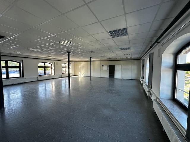 Prenájom kancelárie 515 m², Dresden, Sasko Prenájom kancelárie 515 m², Dresden, Sasko