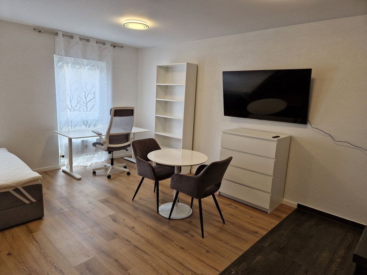 Prenájom bytu 1-izbový 34 m², Amselweg 11, Karlsruhe, Bádensko-Wurttembersko Prenájom bytu 1-izbový 34 m², Amselweg 11, Karlsruhe, Bádensko-Wurttembersko