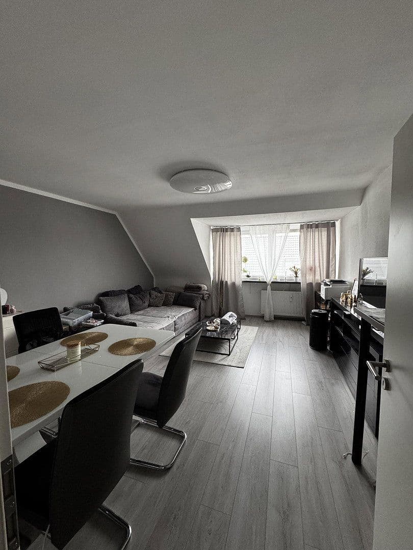 Prenájom bytu 3-izbový 72 m², Recklinghausen, Severné Porýnie - Westfálsko Prenájom bytu 3-izbový 72 m², Recklinghausen, Severné Porýnie - Westfálsko