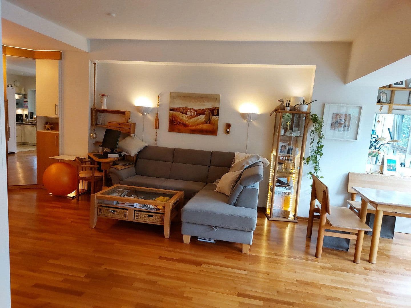 Prenájom bytu 2-izbový 76 m², Hamburg, Hamburg Prenájom bytu 2-izbový 76 m², Hamburg, Hamburg