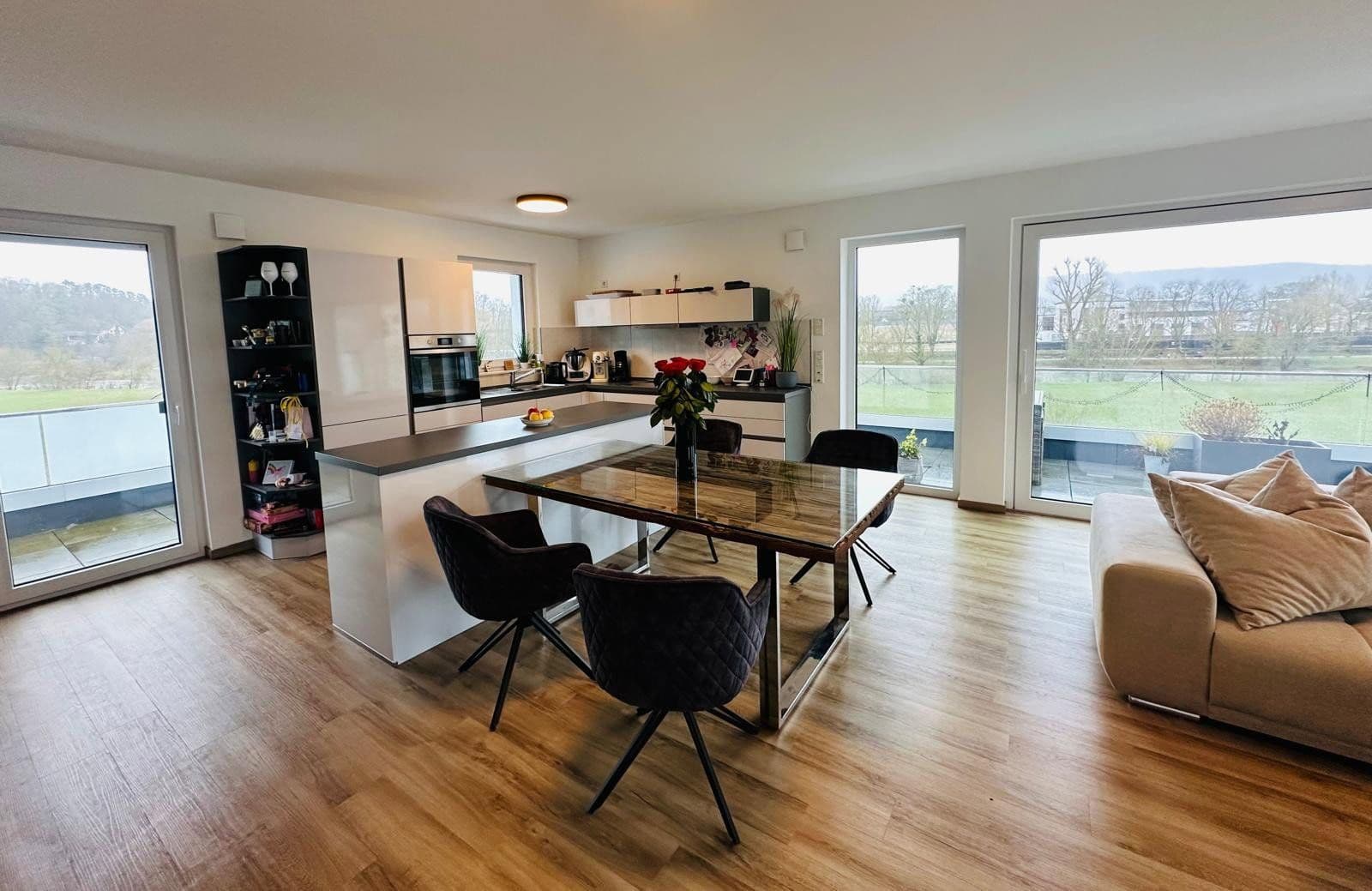 Prenájom bytu 3-izbový 140 m², Bollendorfer Str. 34 f, Echternacherbrück, Porýnie-Falcko Prenájom bytu 3-izbový 140 m², Bollendorfer Str. 34 f, Echternacherbrück, Porýnie-Falcko