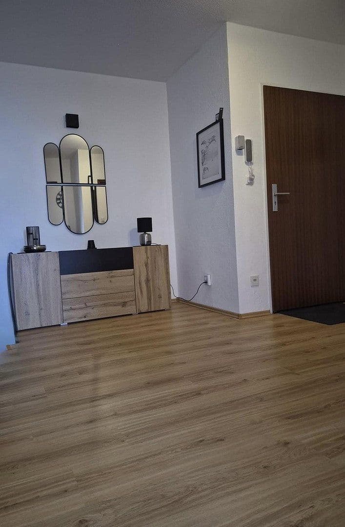 Prenájom bytu 3-izbový 76 m², Syke, Dolné Sasko Prenájom bytu 3-izbový 76 m², Syke, Dolné Sasko