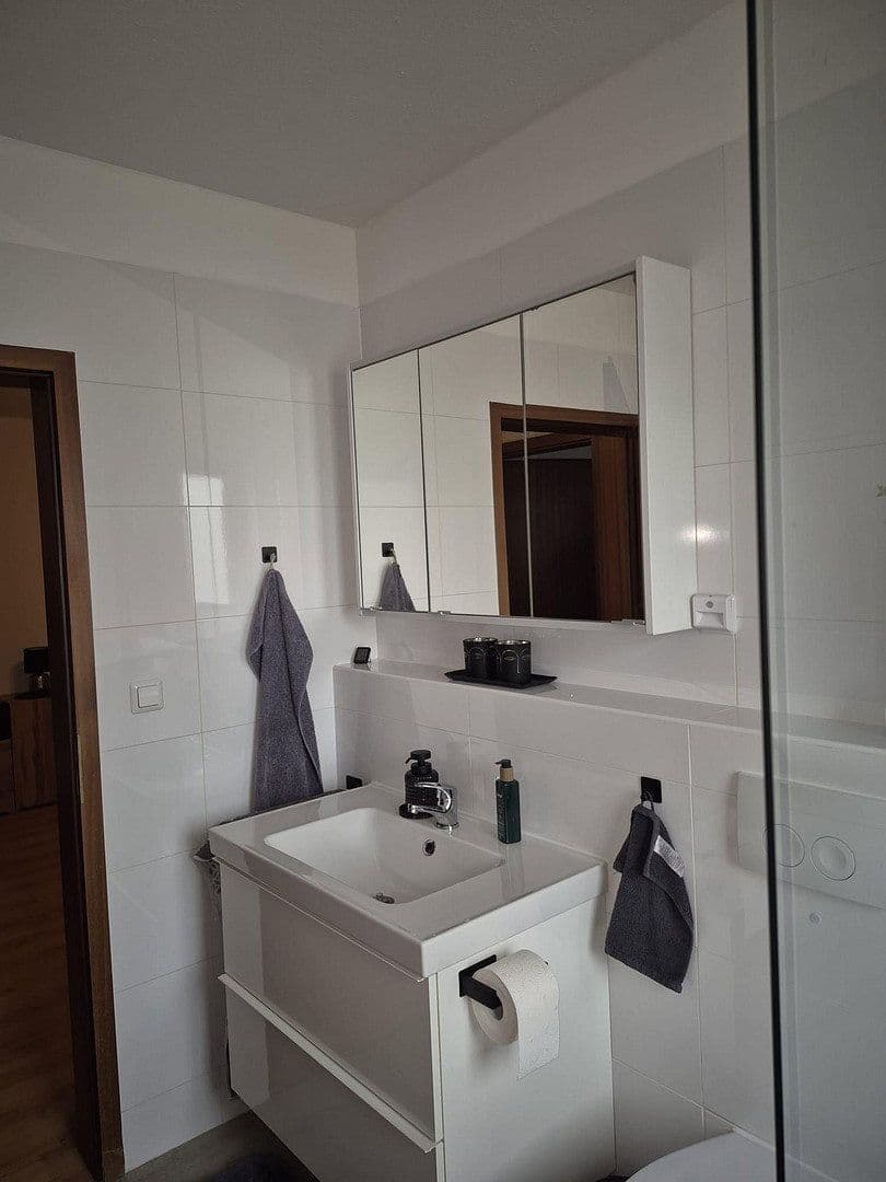 Prenájom bytu 3-izbový 76 m², Syke, Dolné Sasko Prenájom bytu 3-izbový 76 m², Syke, Dolné Sasko