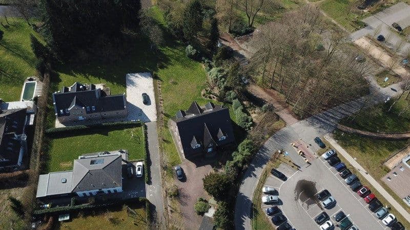 Prenájom bytu 3-izbový 135 m², Fahltsweide, 3, Rellingen, Šlezvicko-Holštajnsko Prenájom bytu 3-izbový 135 m², Fahltsweide, 3, Rellingen, Šlezvicko-Holštajnsko