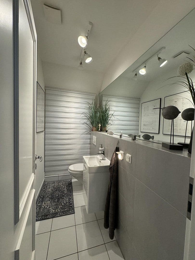 Prenájom bytu 3-izbový 135 m², Fahltsweide, 3, Rellingen, Šlezvicko-Holštajnsko Prenájom bytu 3-izbový 135 m², Fahltsweide, 3, Rellingen, Šlezvicko-Holštajnsko