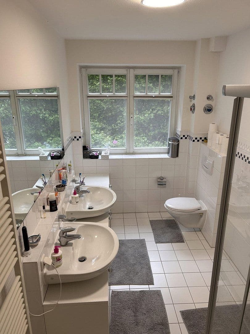 Prenájom bytu 3-izbový 135 m², Fahltsweide, 3, Rellingen, Šlezvicko-Holštajnsko Prenájom bytu 3-izbový 135 m², Fahltsweide, 3, Rellingen, Šlezvicko-Holštajnsko