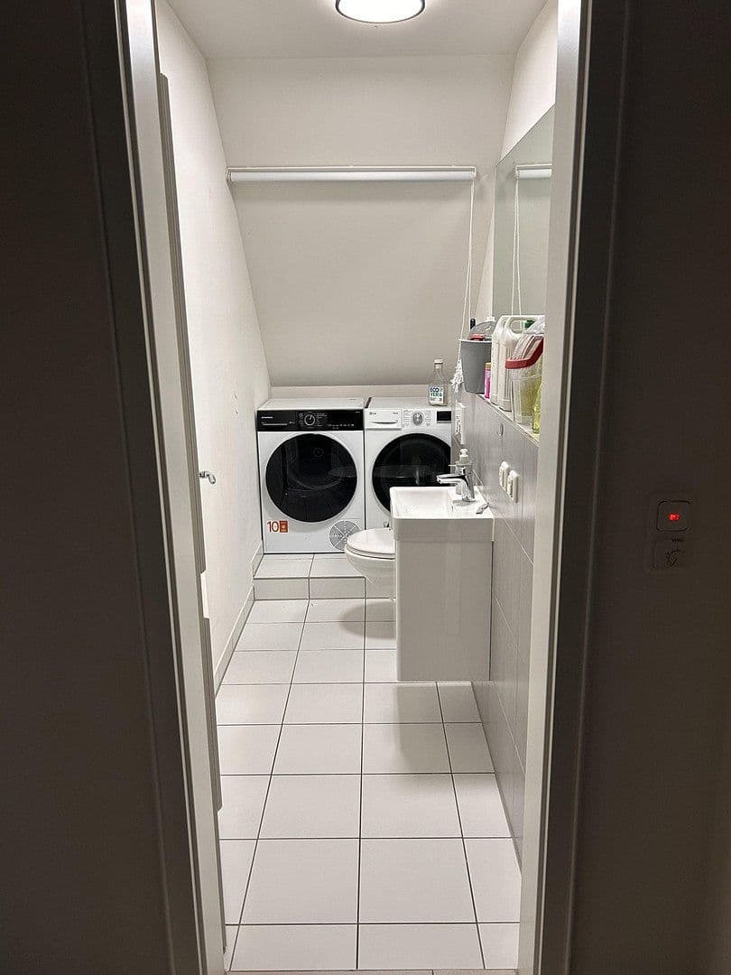 Prenájom bytu 3-izbový 135 m², Fahltsweide, 3, Rellingen, Šlezvicko-Holštajnsko Prenájom bytu 3-izbový 135 m², Fahltsweide, 3, Rellingen, Šlezvicko-Holštajnsko