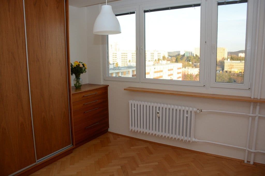 Prenájom bytu 3-izbový 67 m², Loosova, Brno, Jihomoravský kraj Prenájom bytu 3-izbový 67 m², Loosova, Brno, Jihomoravský kraj