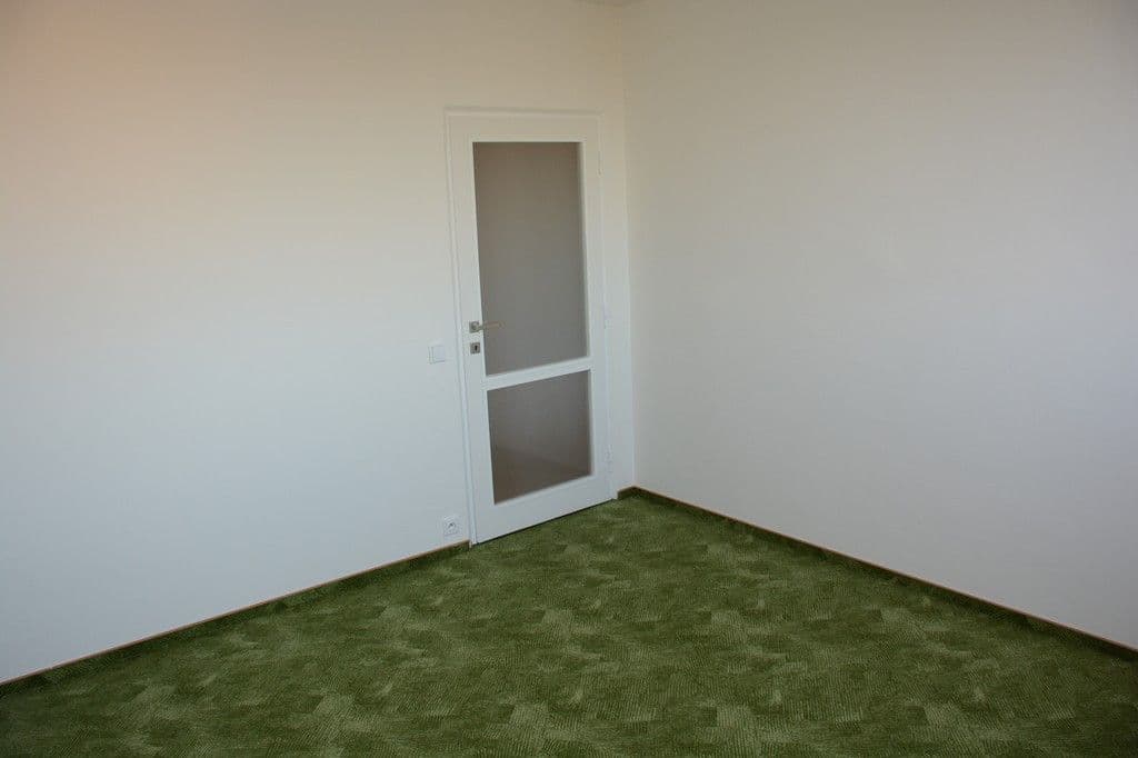 Prenájom bytu 3-izbový 67 m², Loosova, Brno, Jihomoravský kraj Prenájom bytu 3-izbový 67 m², Loosova, Brno, Jihomoravský kraj