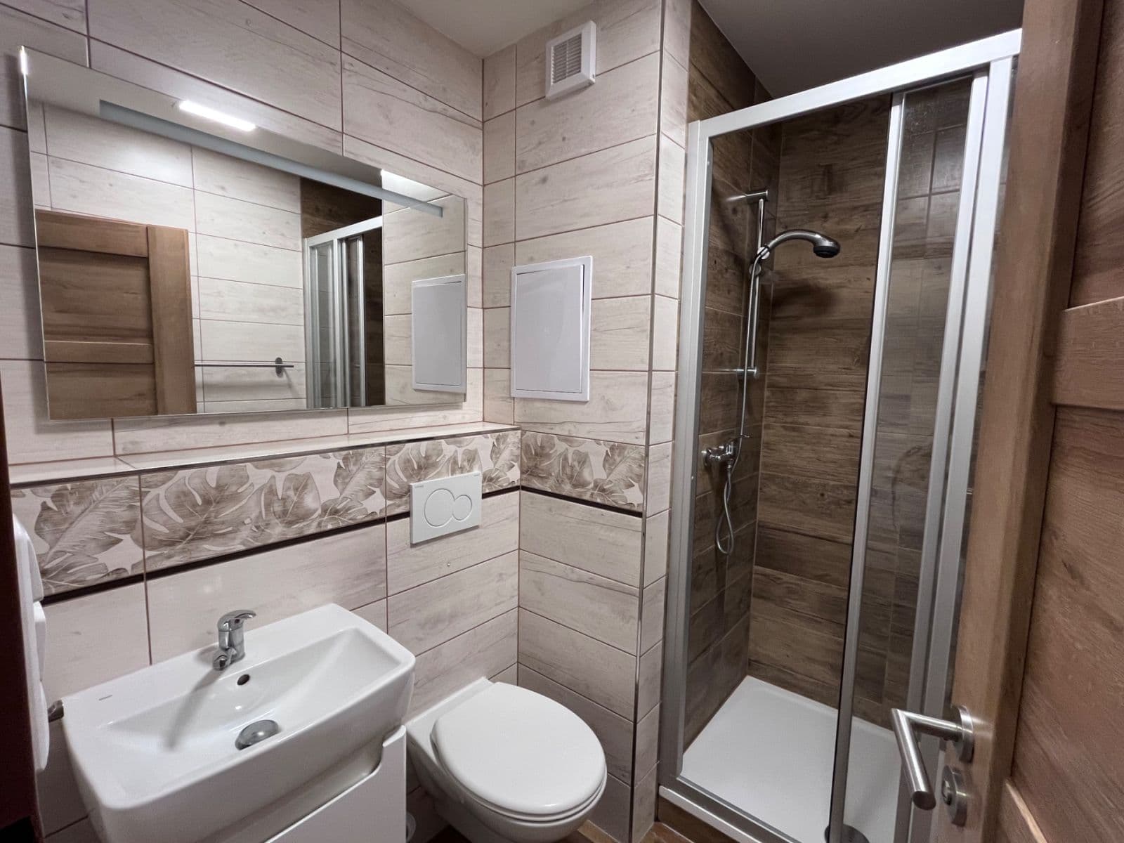 Prenájom bytu 2-izbový 36 m², Gagarinova, Liberec, Liberecký kraj Prenájom bytu 2-izbový 36 m², Gagarinova, Liberec, Liberecký kraj