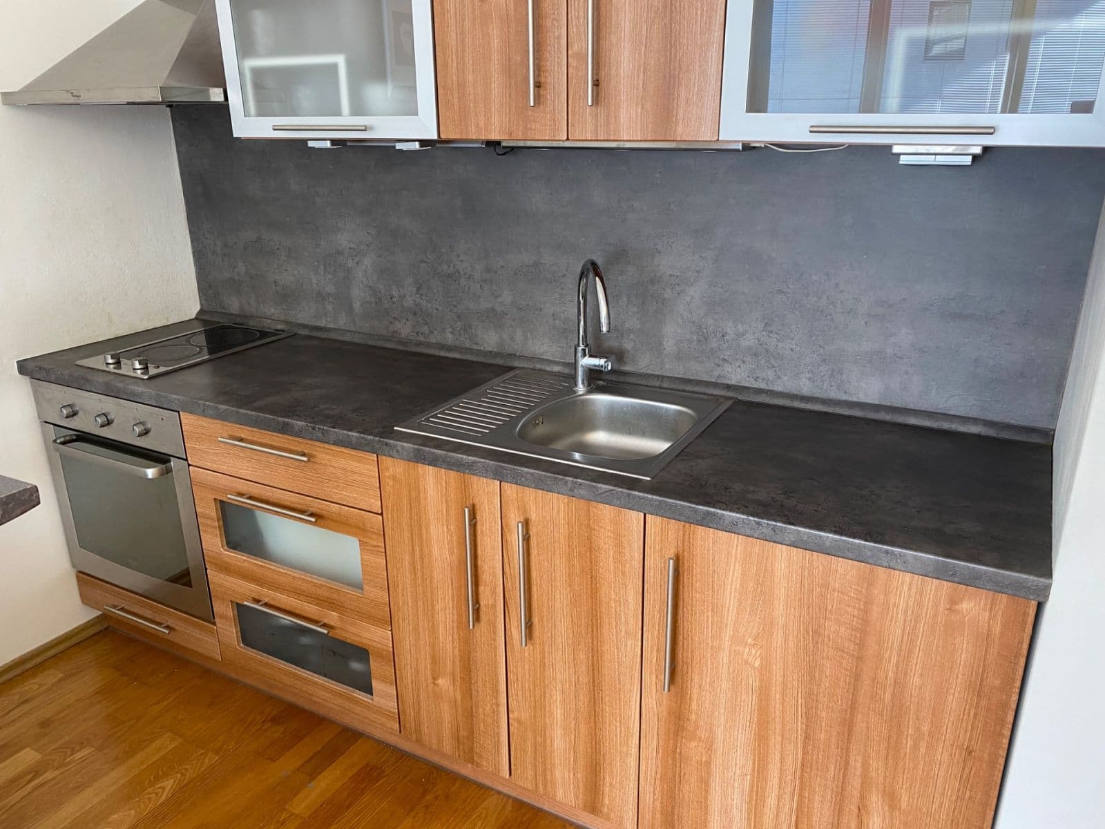 Predaj bytu 1-izbový 38 m², Drahobejlova, Praha, Praha Predaj bytu 1-izbový 38 m², Drahobejlova, Praha, Praha