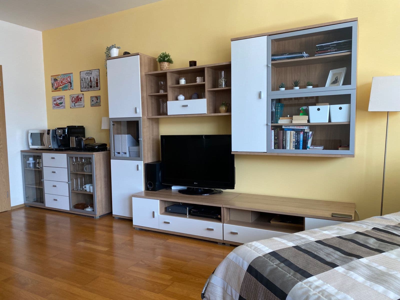Predaj bytu 1-izbový 38 m², Drahobejlova, Praha, Praha Predaj bytu 1-izbový 38 m², Drahobejlova, Praha, Praha