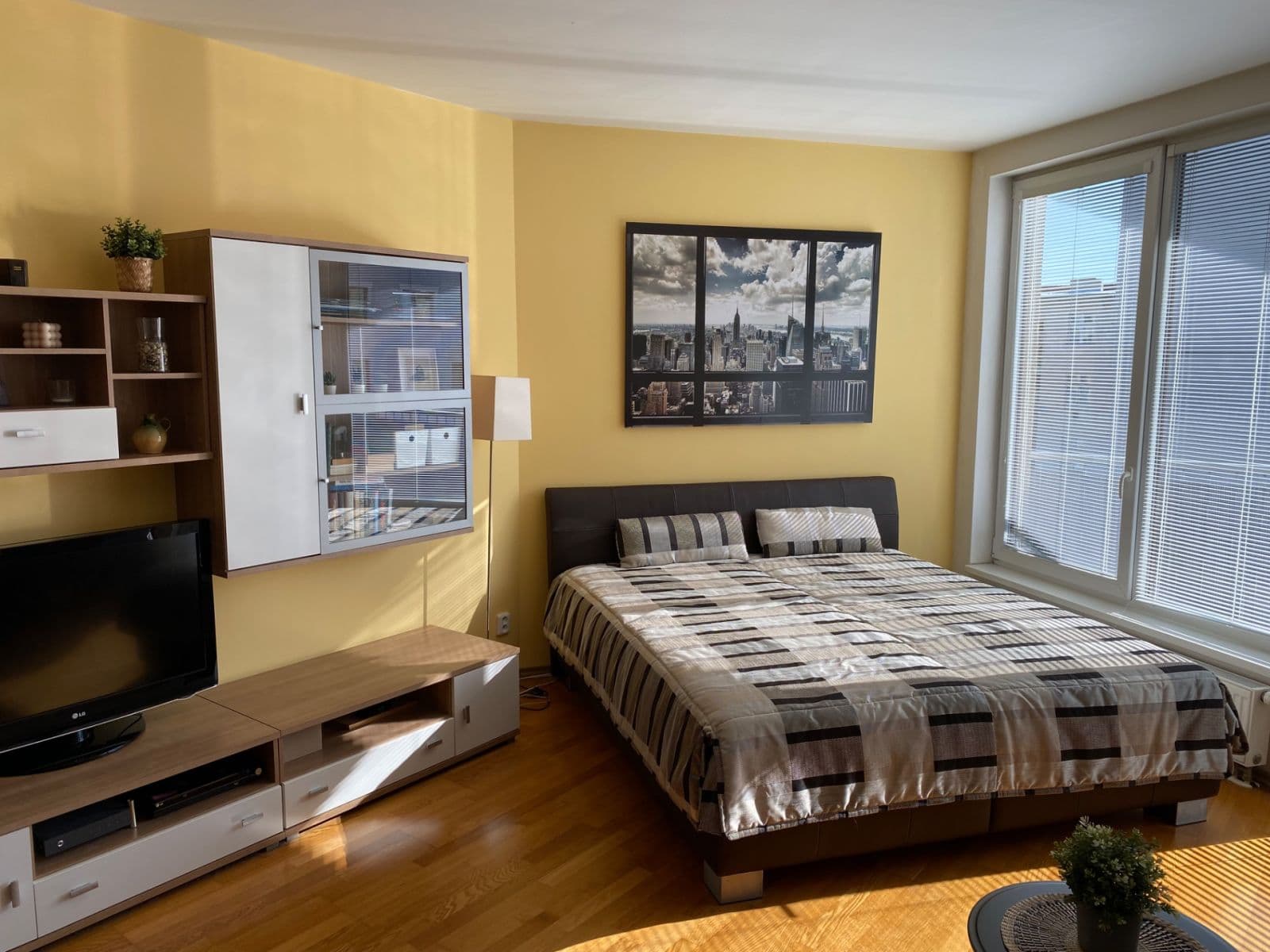 Predaj bytu 1-izbový 38 m², Drahobejlova, Praha, Praha Predaj bytu 1-izbový 38 m², Drahobejlova, Praha, Praha