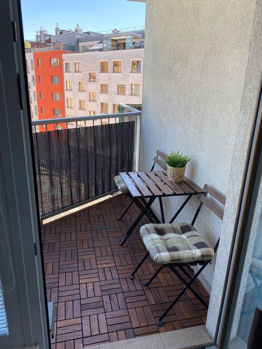 Predaj bytu 1-izbový 38 m², Drahobejlova, Praha, Praha Predaj bytu 1-izbový 38 m², Drahobejlova, Praha, Praha