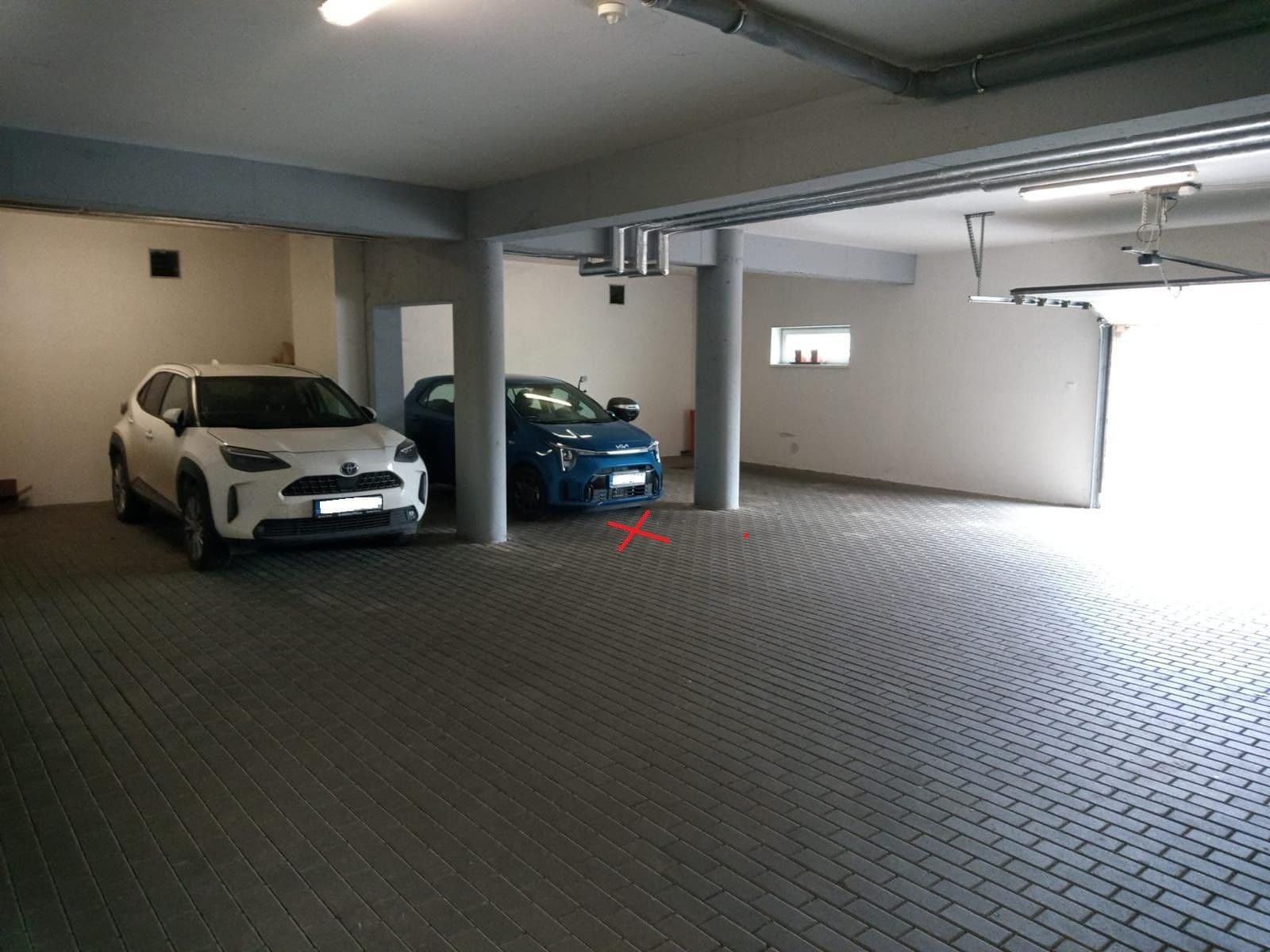 Predaj garáže 12 m², U Leskavy, Brno, Jihomoravský kraj Predaj garáže 12 m², U Leskavy, Brno, Jihomoravský kraj