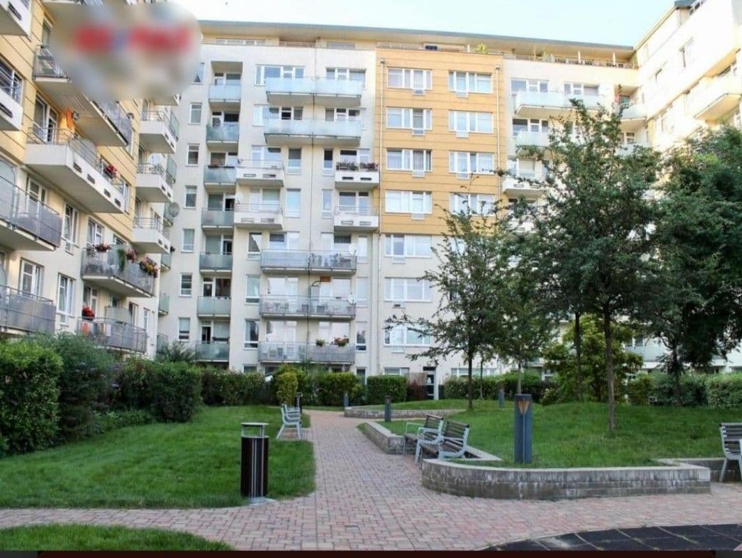 Prenájom bytu 1-izbový 45 m², Zrzavého, Praha, Praha Prenájom bytu 1-izbový 45 m², Zrzavého, Praha, Praha