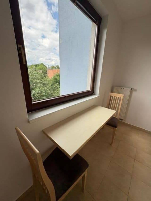 Prenájom bytu 1-izbový 37 m², K Lučinám, Praha, Praha Prenájom bytu 1-izbový 37 m², K Lučinám, Praha, Praha