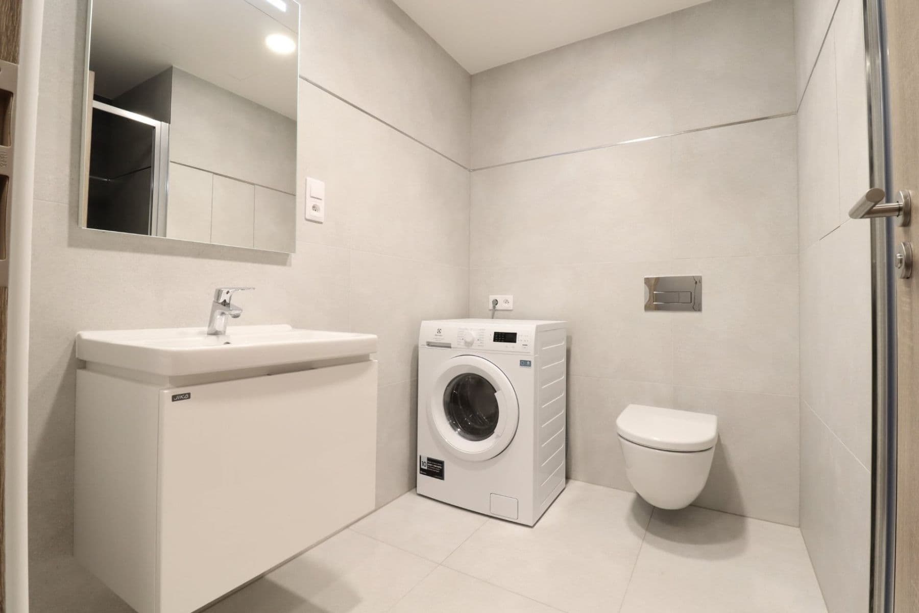 Prenájom bytu 1-izbový 42 m², Poděbradská, Praha, Praha Prenájom bytu 1-izbový 42 m², Poděbradská, Praha, Praha
