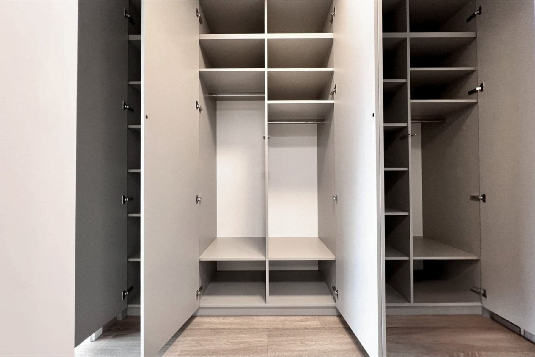 Prenájom bytu 1-izbový 42 m², Poděbradská, Praha, Praha Prenájom bytu 1-izbový 42 m², Poděbradská, Praha, Praha