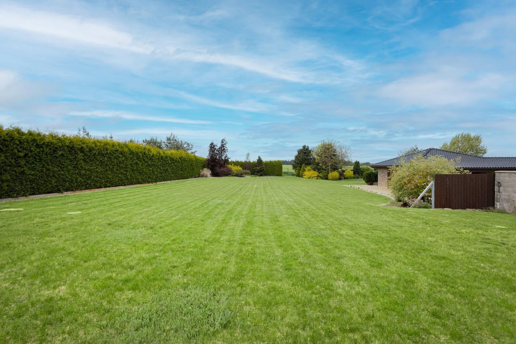 Predaj pozemku 1.494 m², Přišimasy, Středočeský kraj Predaj pozemku 1.494 m², Přišimasy, Středočeský kraj