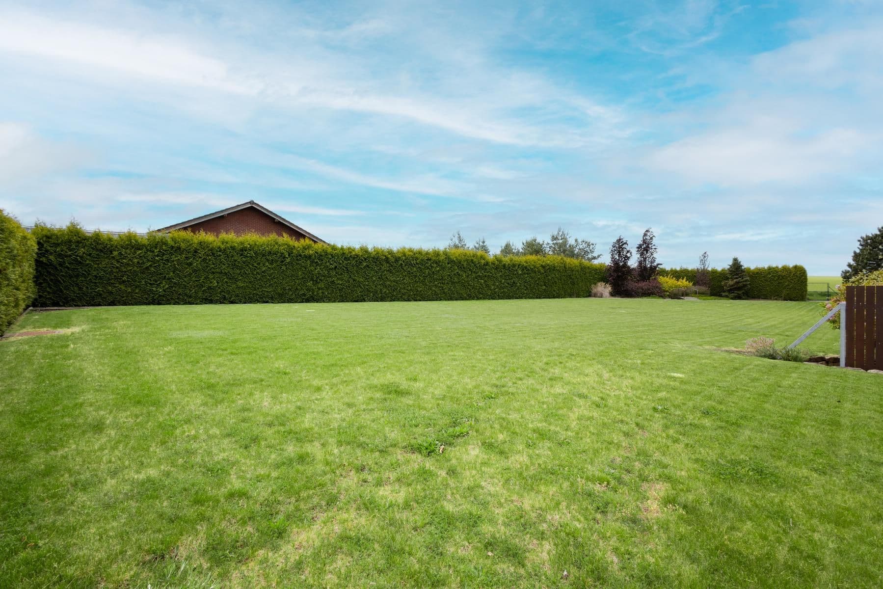 Predaj pozemku 1.494 m², Přišimasy, Středočeský kraj Predaj pozemku 1.494 m², Přišimasy, Středočeský kraj