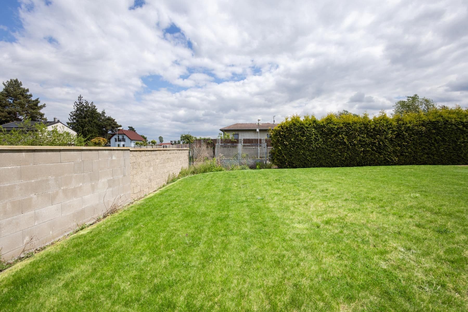 Predaj pozemku 1.494 m², Přišimasy, Středočeský kraj Predaj pozemku 1.494 m², Přišimasy, Středočeský kraj